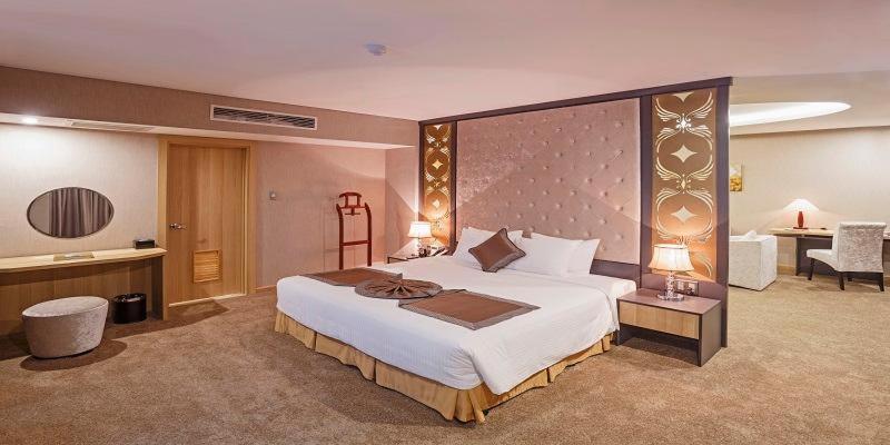 Muong Thanh Luxury Nha Trang Hotel Rum bild